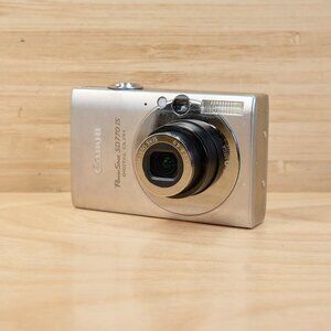 Canon PowerShot SD770 IS Digital Camera Silver 10MP 3x Optical Zoom